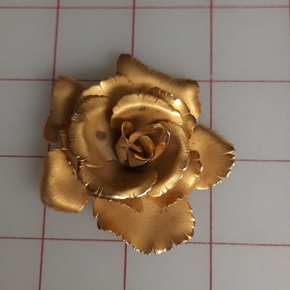 Vintage Giovanni Rose Brooch